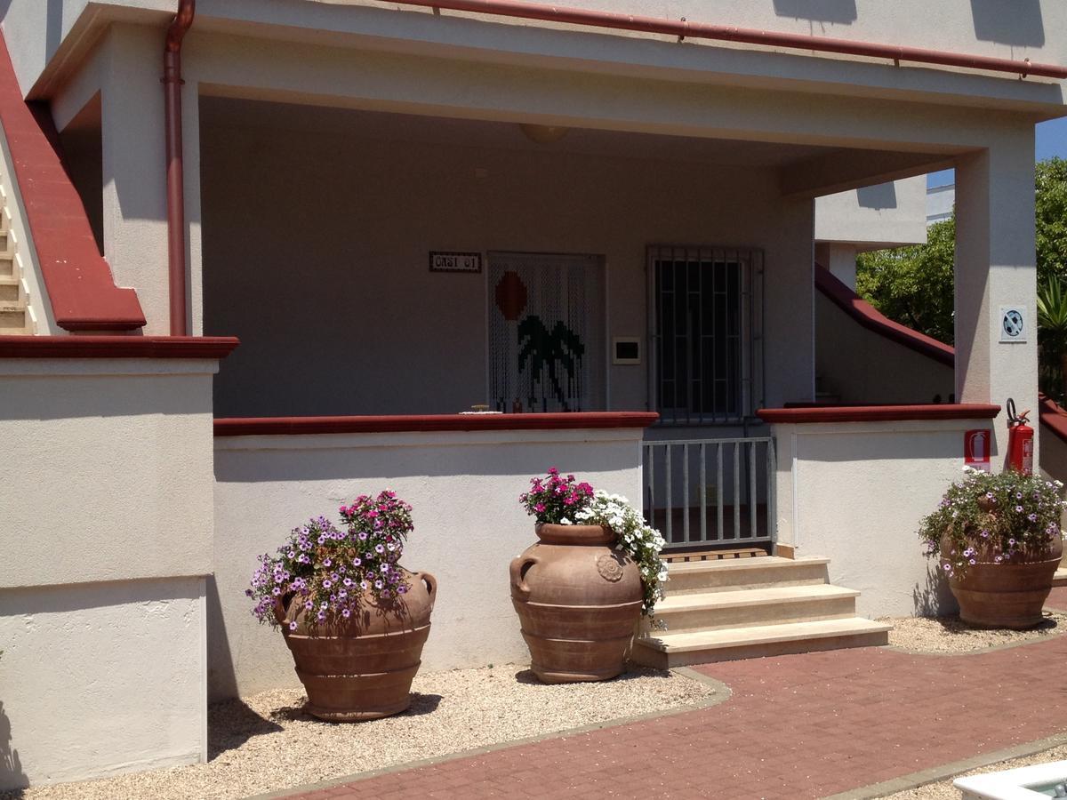 Residence Mezzaluna Carovigno Εξωτερικό φωτογραφία