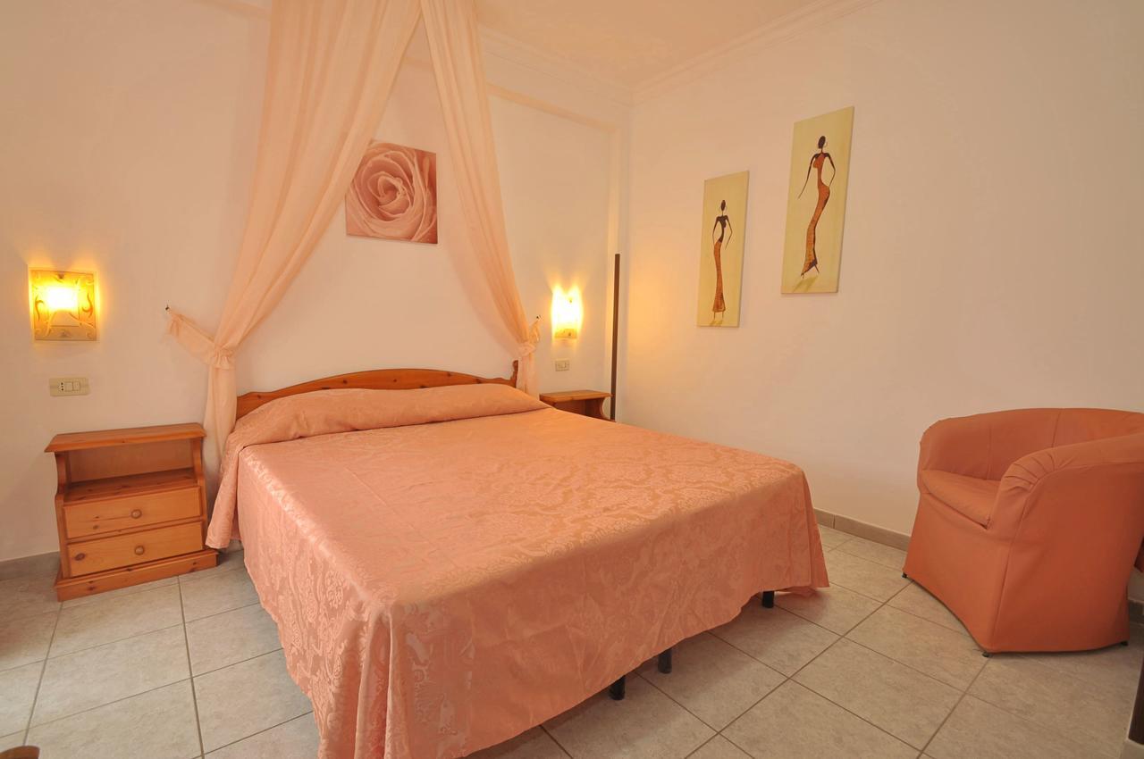 Residence Mezzaluna Carovigno Εξωτερικό φωτογραφία